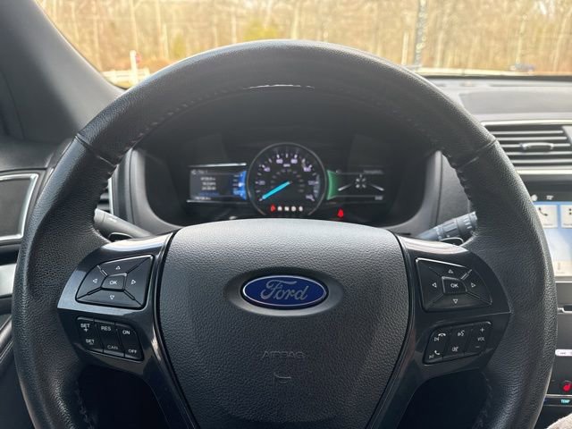 Used 2018 Ford Explorer Sport image 28