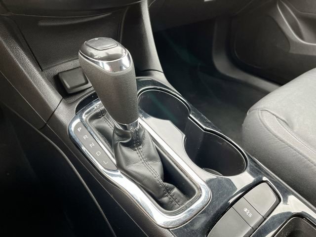 Used 2018 Chevrolet Cruze Premier image 21