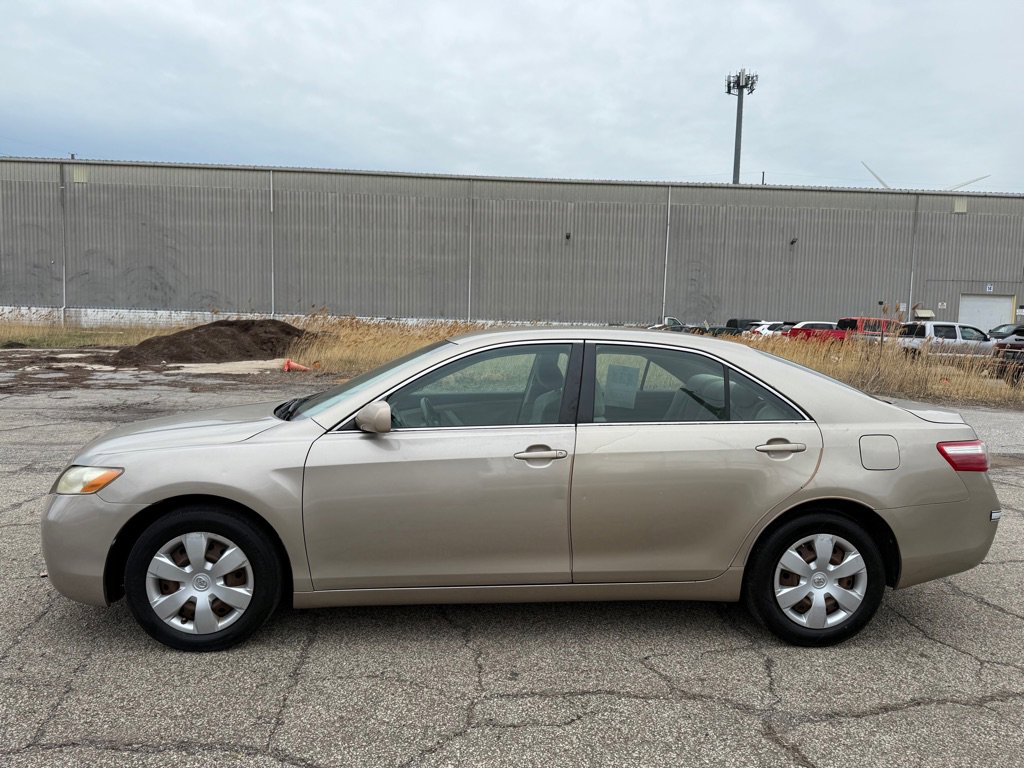 Used 2008 Toyota Camry CE FWD image 5