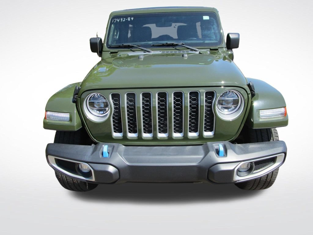 Used 2022 Jeep Wrangler Unlimited Sahara AWD/4WD image 5