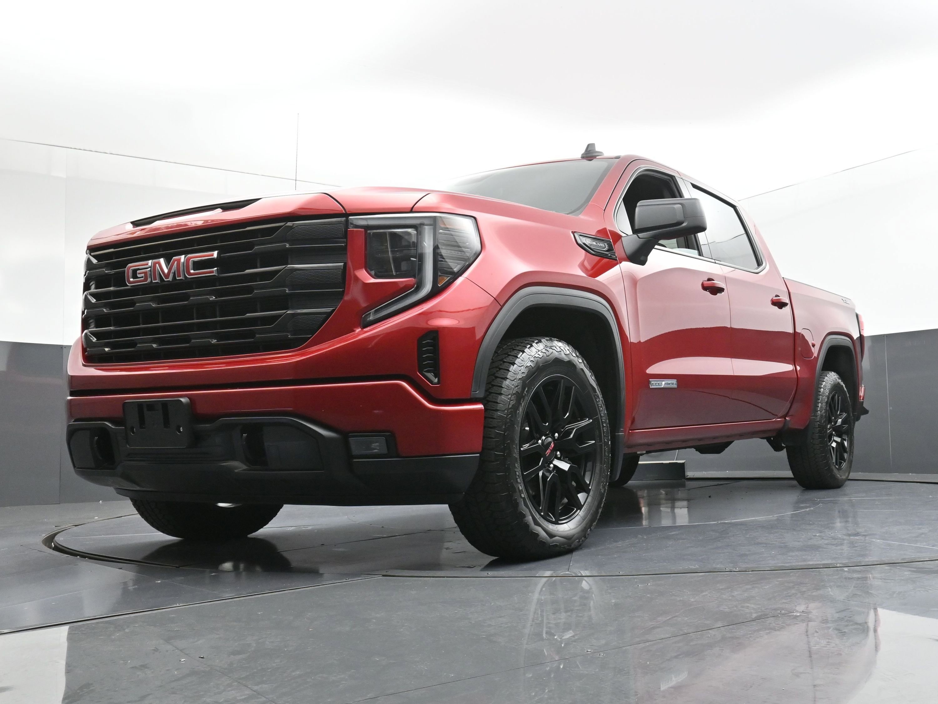 Used 2023 GMC Sierra 1500 Elevation w/ X31 Off-Road Package image 23