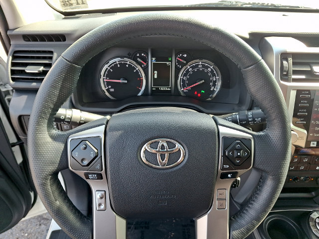 Certified 2023 Toyota 4Runner Limited AWD/4WD image 15