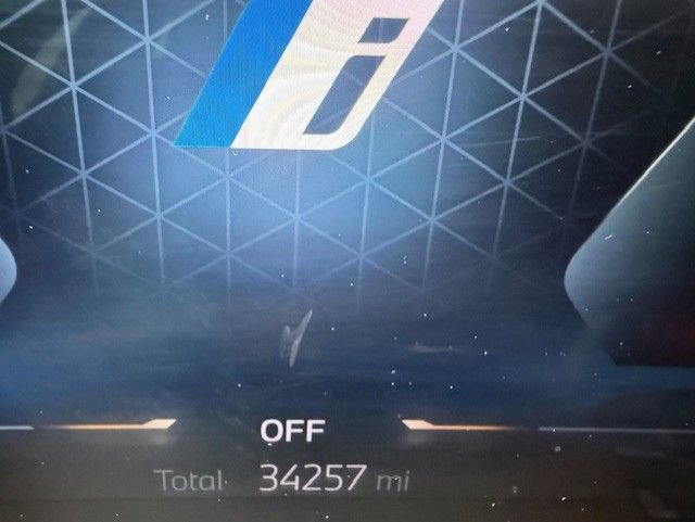 Certified 2023 BMW i4 eDrive35 w/ Premium Package image 4