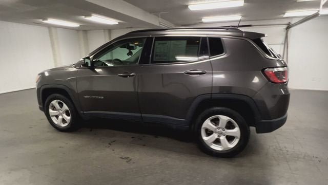 Used 2019 Jeep Compass Latitude w/ Popular Equipment Group AWD/4WD image 6