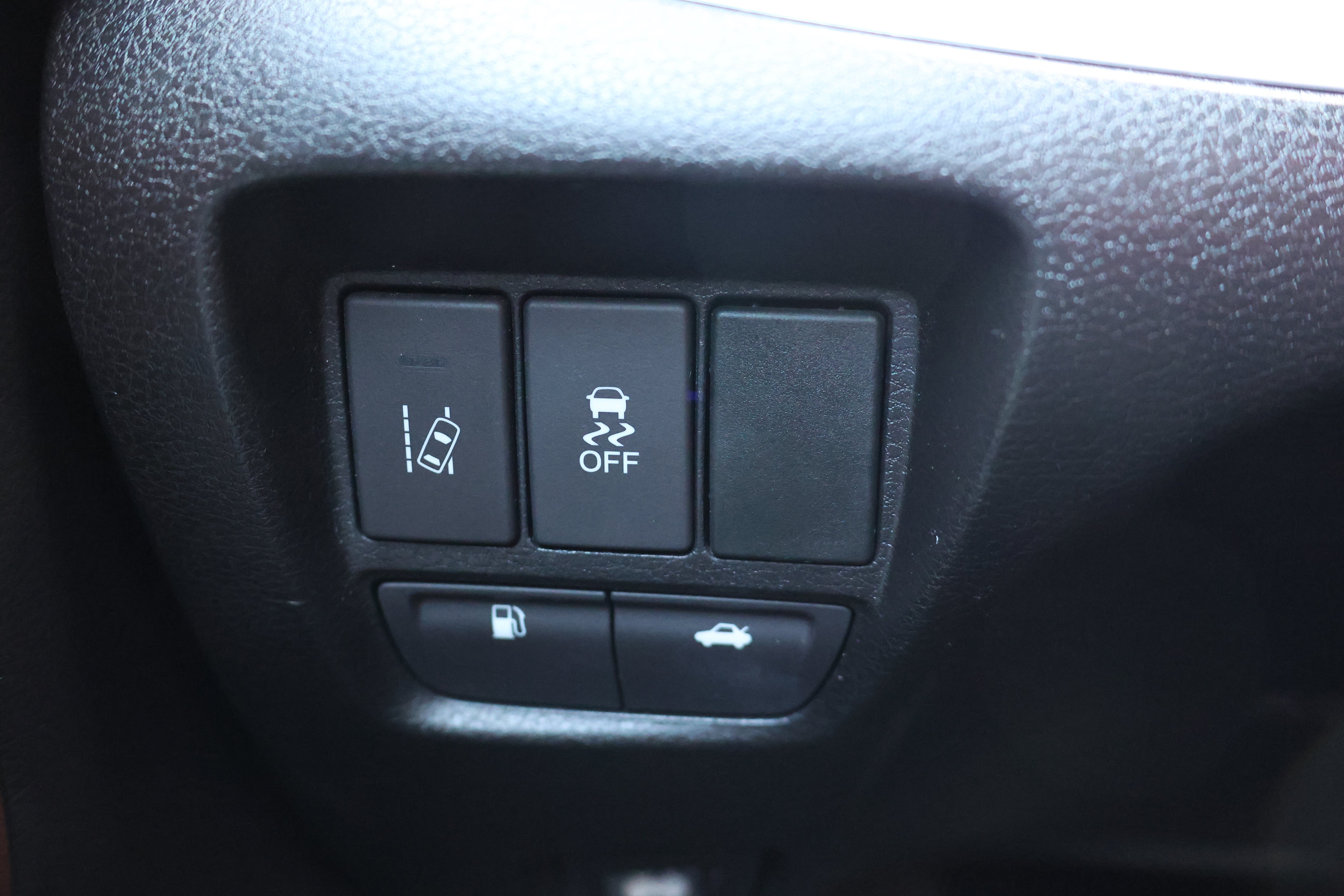 Used 2017 Acura TLX w/ Technology Package FWD image 30