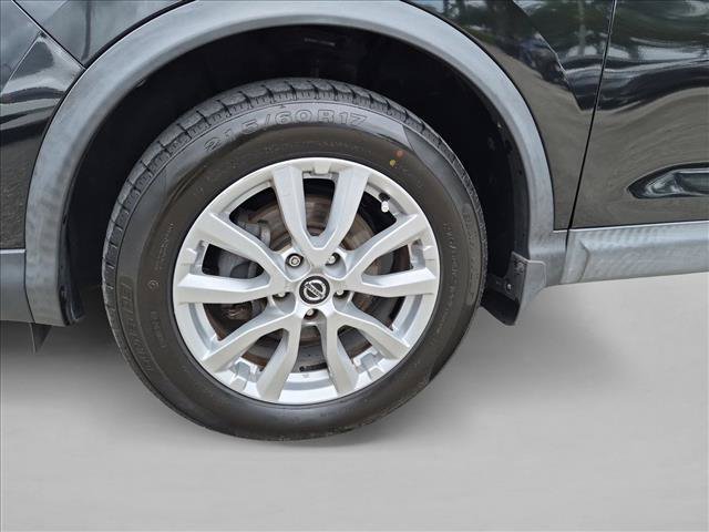 Used 2020 Nissan Rogue Sport SV FWD image 22