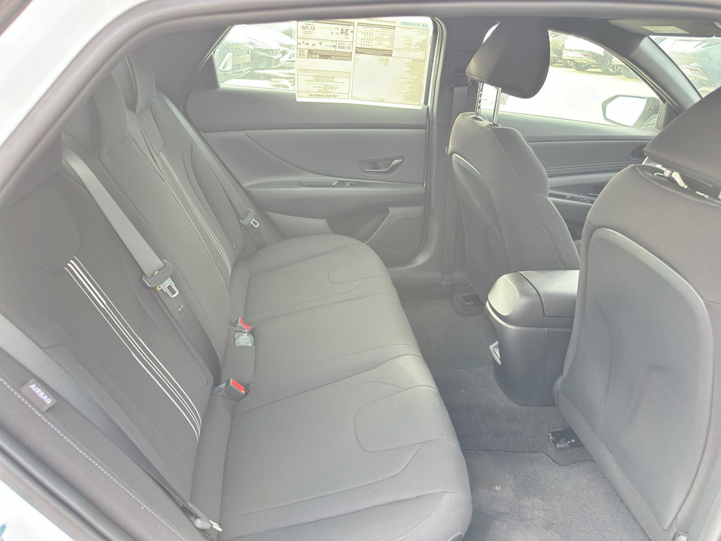 New 2025 Hyundai Elantra Sport image 29