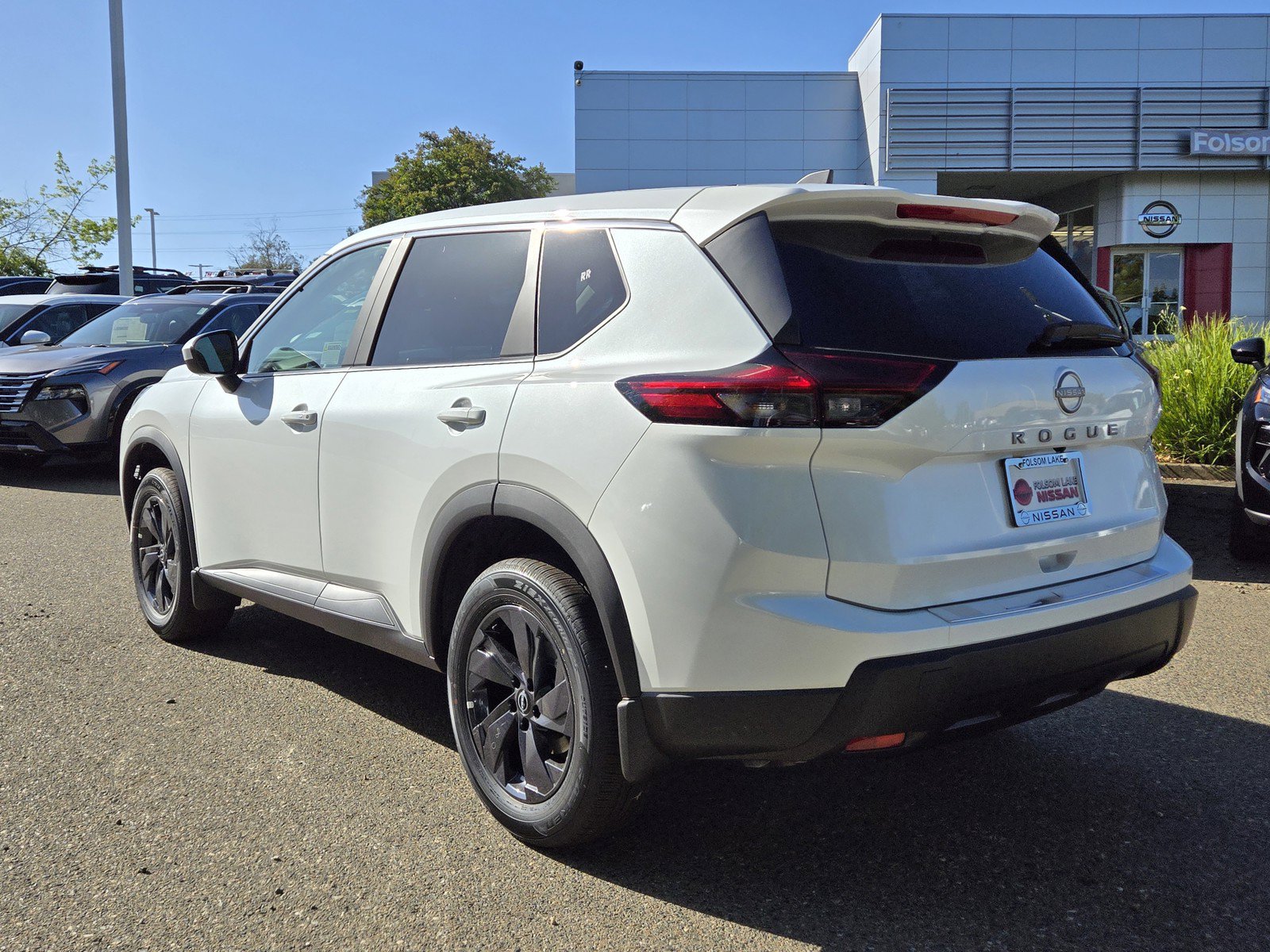 New 2026 Nissan Rogue SV w/ Cold Weather Package FWD image 6