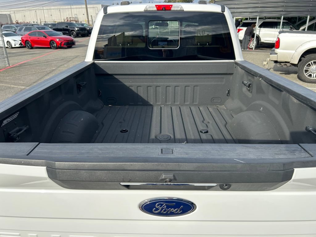 Used 2020 Ford F250 Lariat w/ Lariat Ultimate Package AWD/4WD image 23