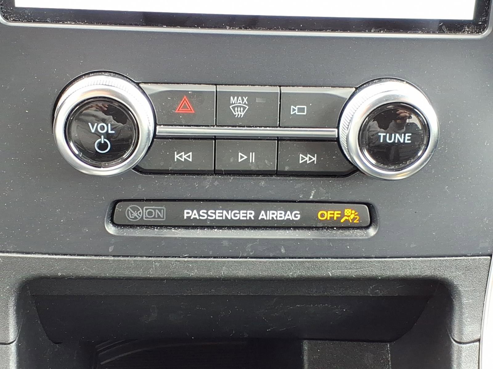 Used 2023 Ford Edge SEL w/ Convenience Package AWD/4WD image 19