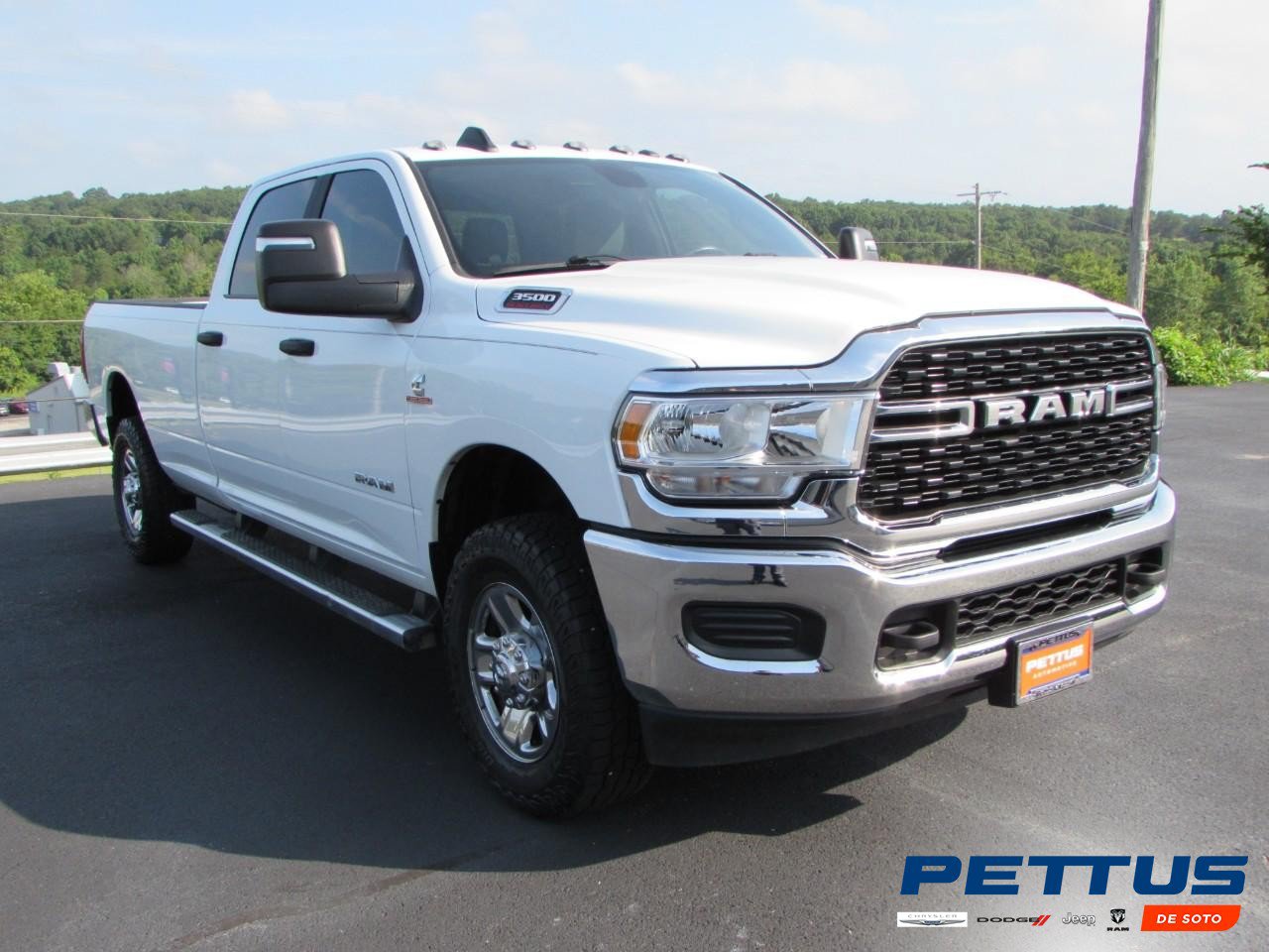 Used 2024 RAM 3500 Big Horn AWD/4WD image 1