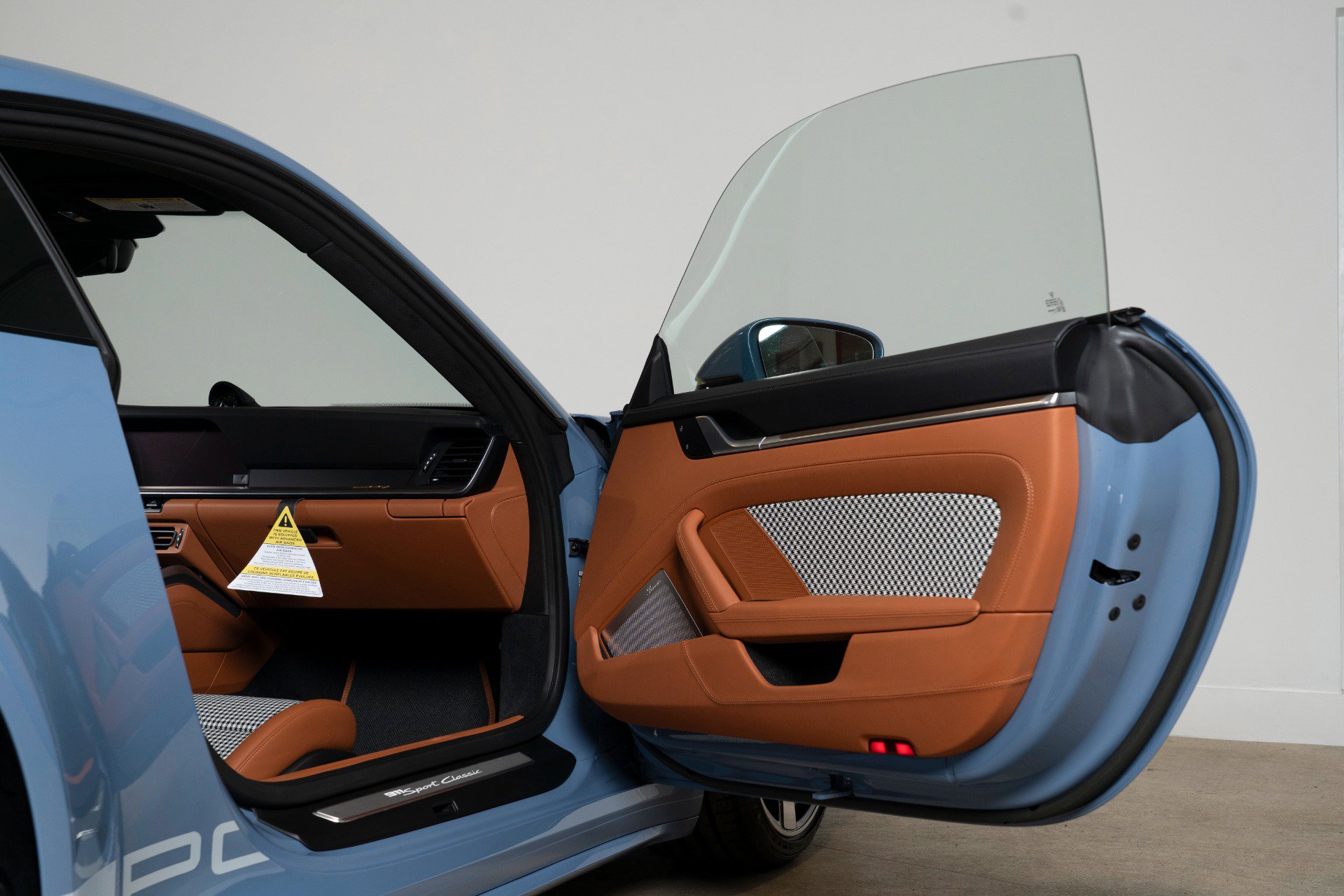 Used 2023 Porsche 911 Sport Classic image 43