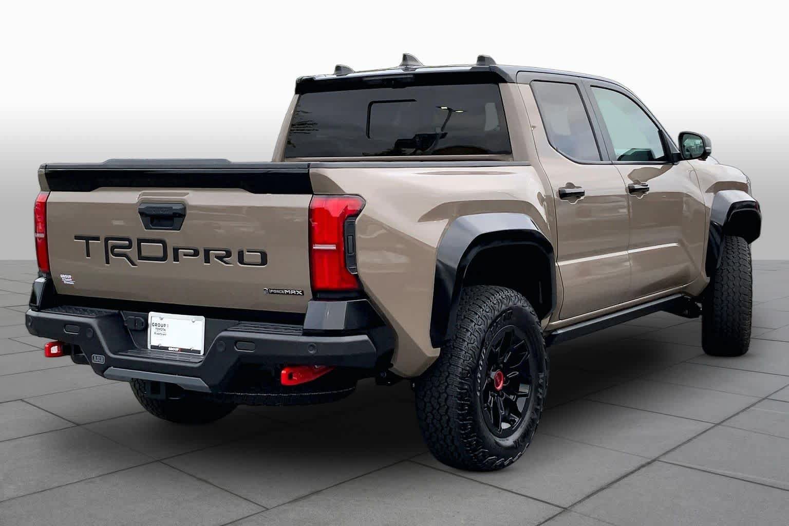 Used 2025 Toyota Tacoma TRD Pro w/ Tow Tech Package AWD/4WD image 12