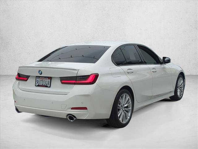 Used 2023 BMW 330i Sedan w/ Premium Package image 5