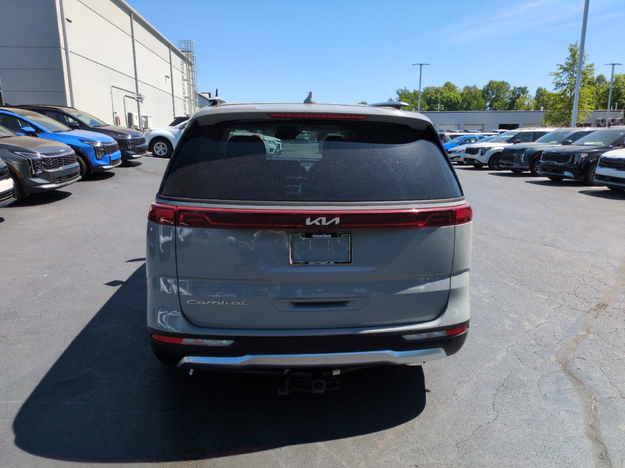 Used 2022 Kia Carnival SX Prestige FWD image 6