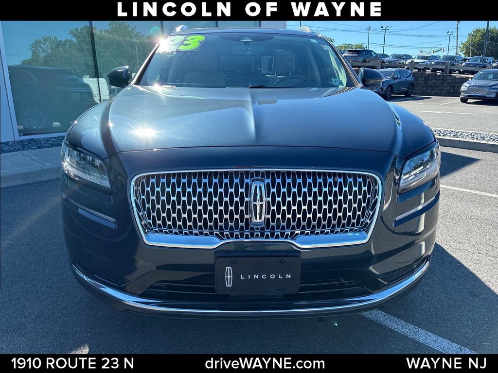 Certified 2023 Lincoln Nautilus Reserve w/ Luxury Package AWD/4WD image 11