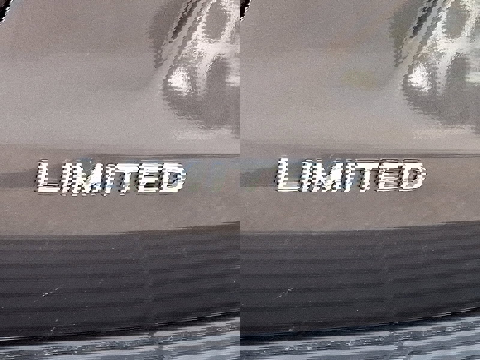 Used 2019 Ford Expedition Max Limited image 36