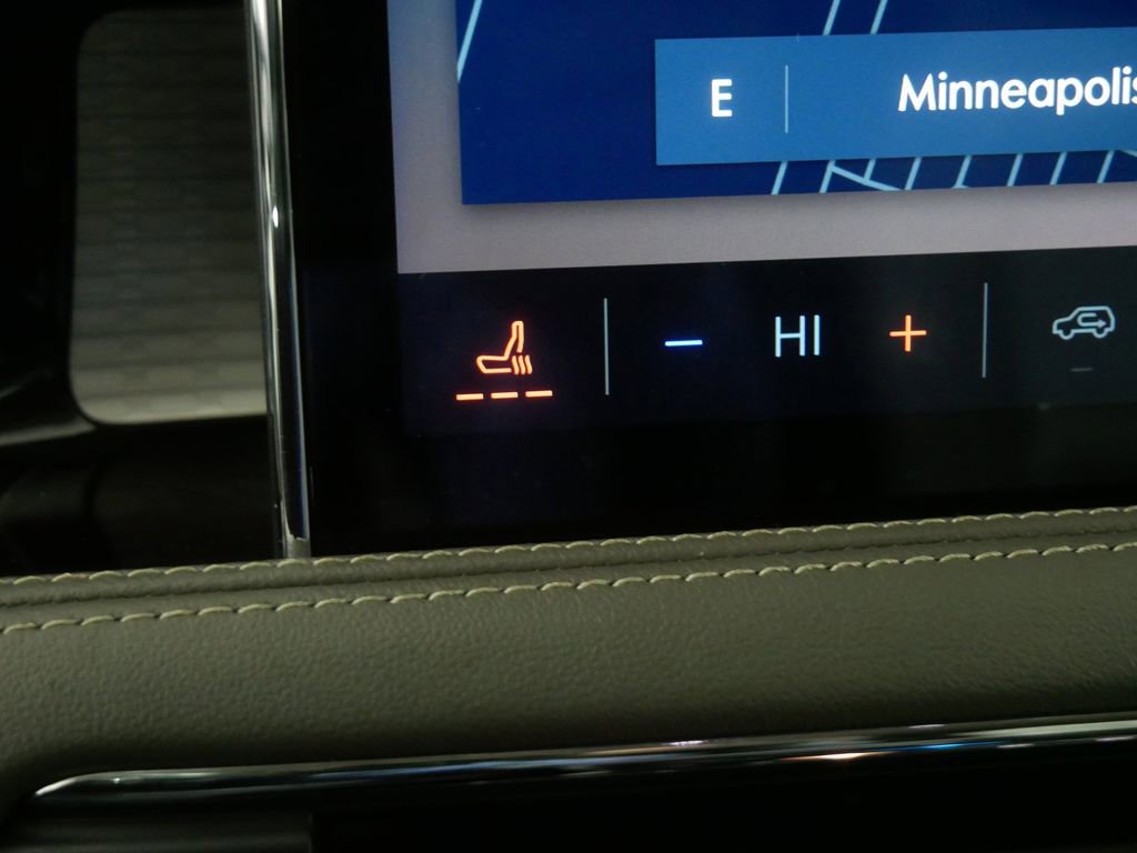 Used 2023 Lincoln Corsair Reserve w/ Towing Package image 26