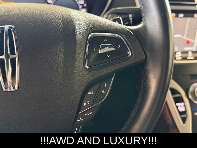Used 2018 Lincoln MKX Reserve w/ Lincoln MKX Climate Package AWD/4WD image 28