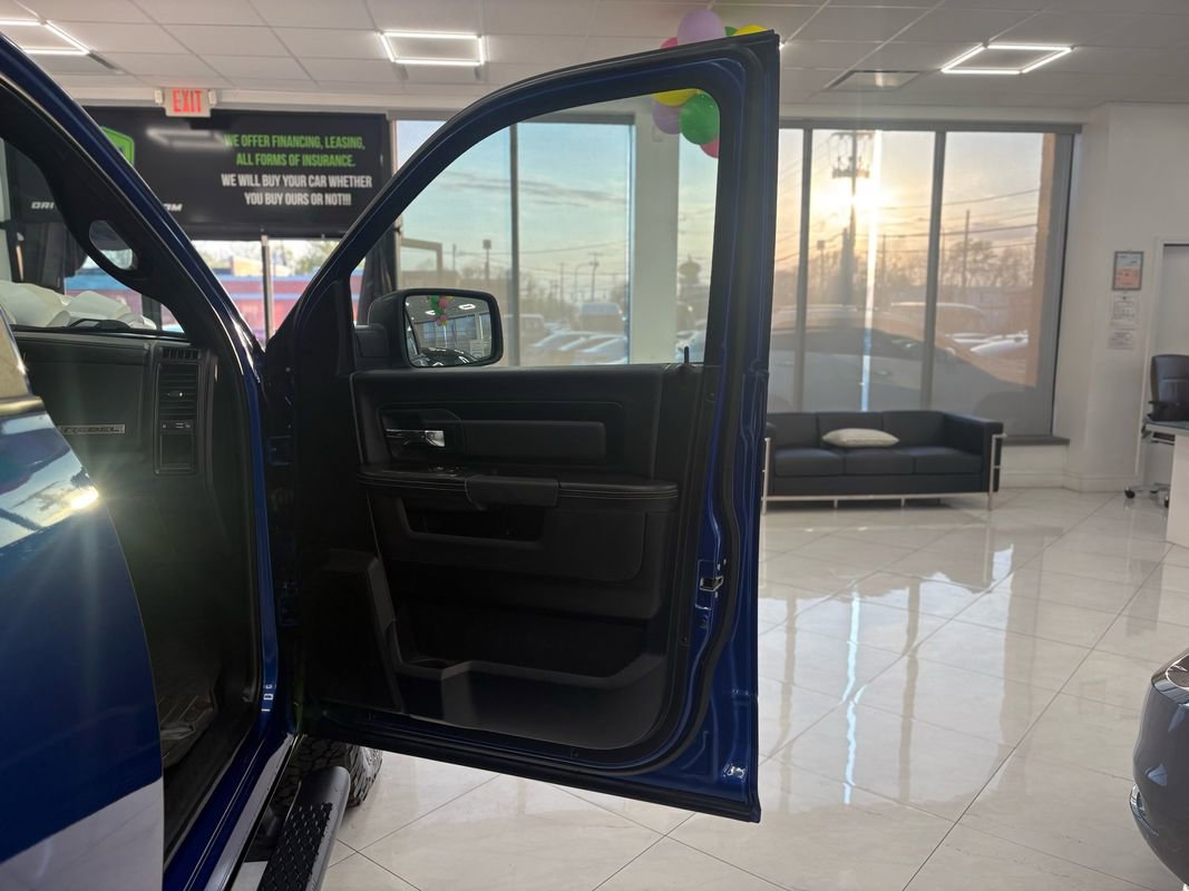 Used 2017 RAM 1500 Rebel w/ Luxury Group AWD/4WD image 40