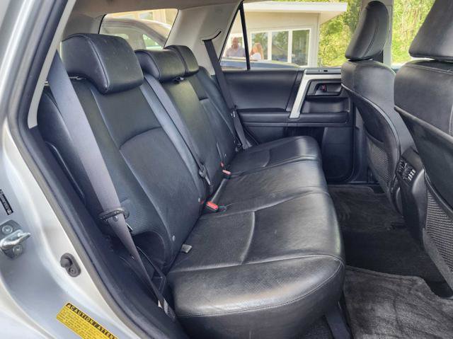 Used 2010 Toyota 4Runner Limited AWD/4WD image 16