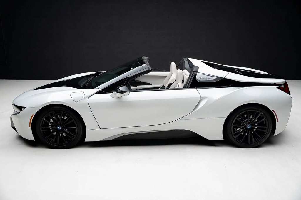 Used 2019 BMW i8 Roadster AWD/4WD image 15