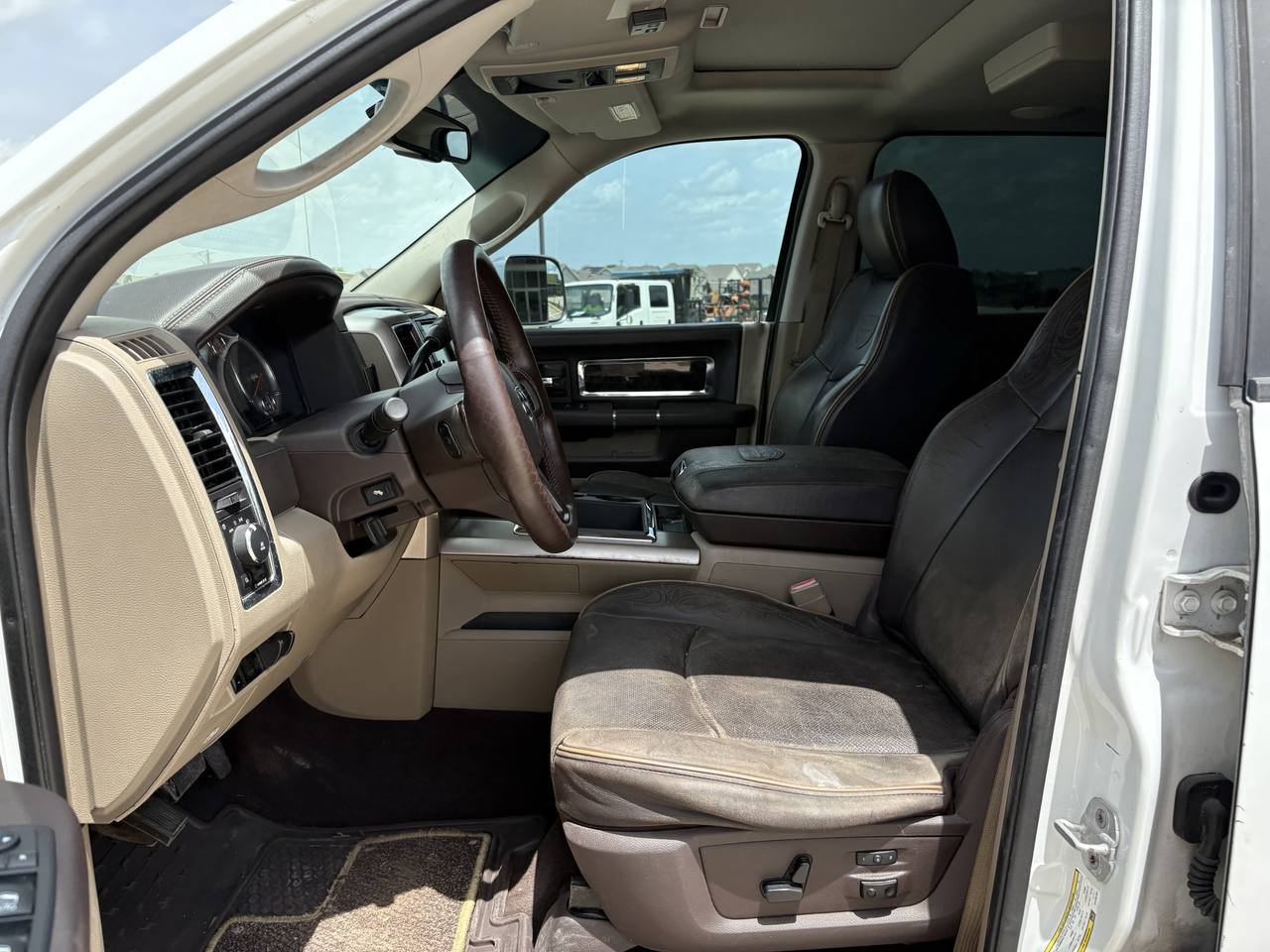 Used 2012 RAM 2500 Longhorn w/ Protection Group AWD/4WD image 8