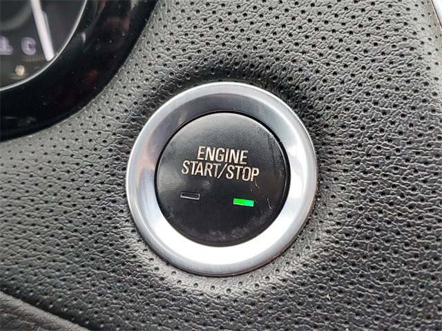 Used 2018 Cadillac XT5 FWD image 24