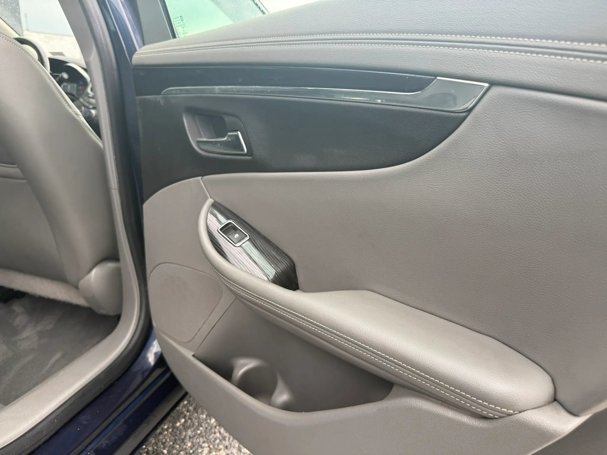 Used 2016 Chevrolet Impala LT w/ Leather Package FWD image 58