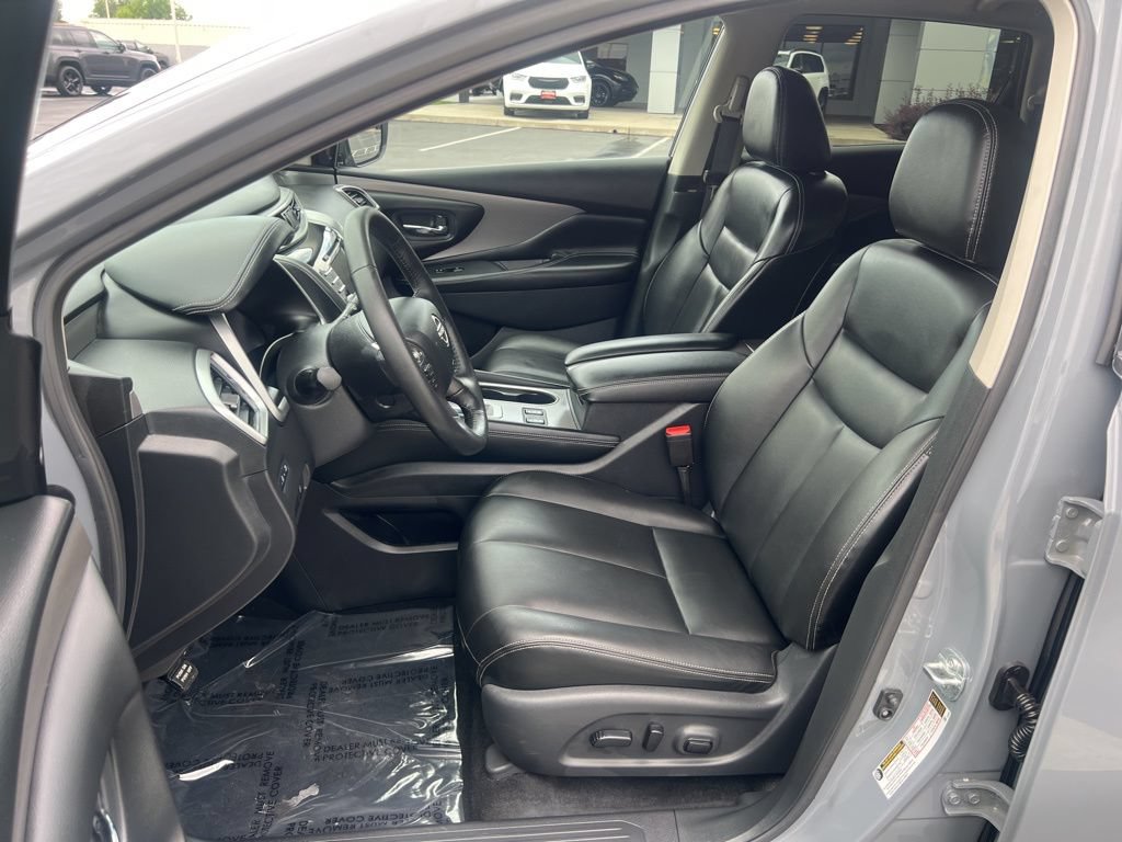 Used 2024 Nissan Murano SV w/ SV Midnight Edition Package AWD/4WD image 25