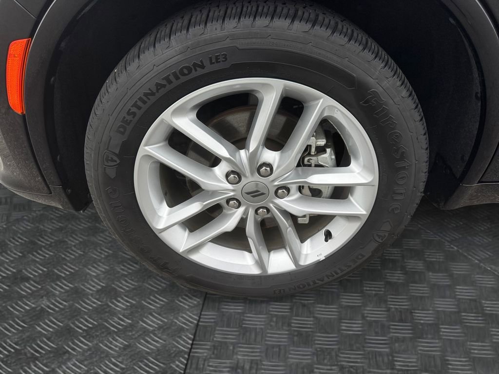 Used 2024 Dodge Durango GT AWD/4WD image 14