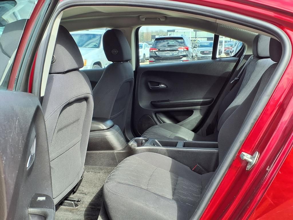 Used 2014 Chevrolet Volt w/ Enhanced Safety Package 1 image 11
