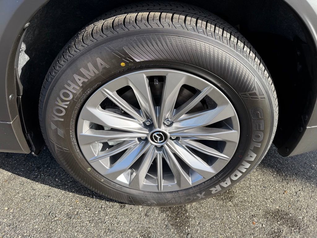 New 2026 MAZDA CX-90 3.3 Turbo w/ Select Package image 13