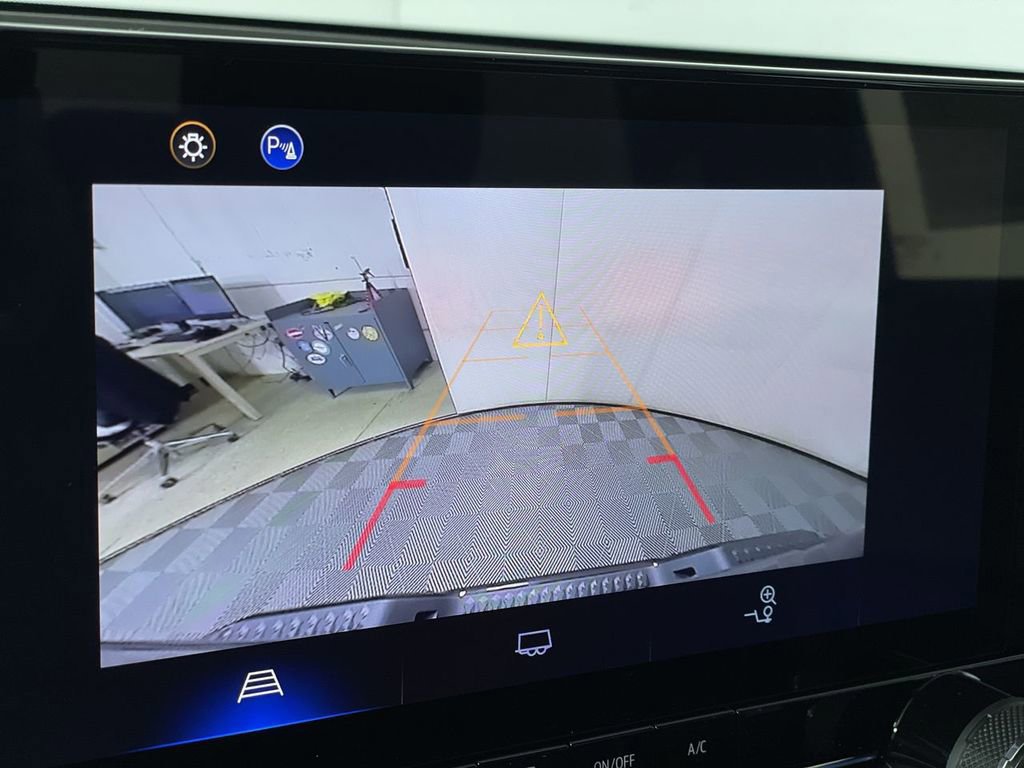 New 2025 Chevrolet Colorado W/T w/ WT Custom Package image 16