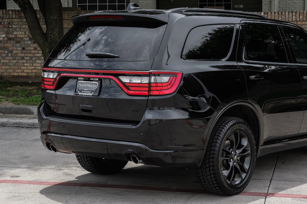 Used 2023 Dodge Durango GT w/ Blacktop Package AWD/4WD image 16