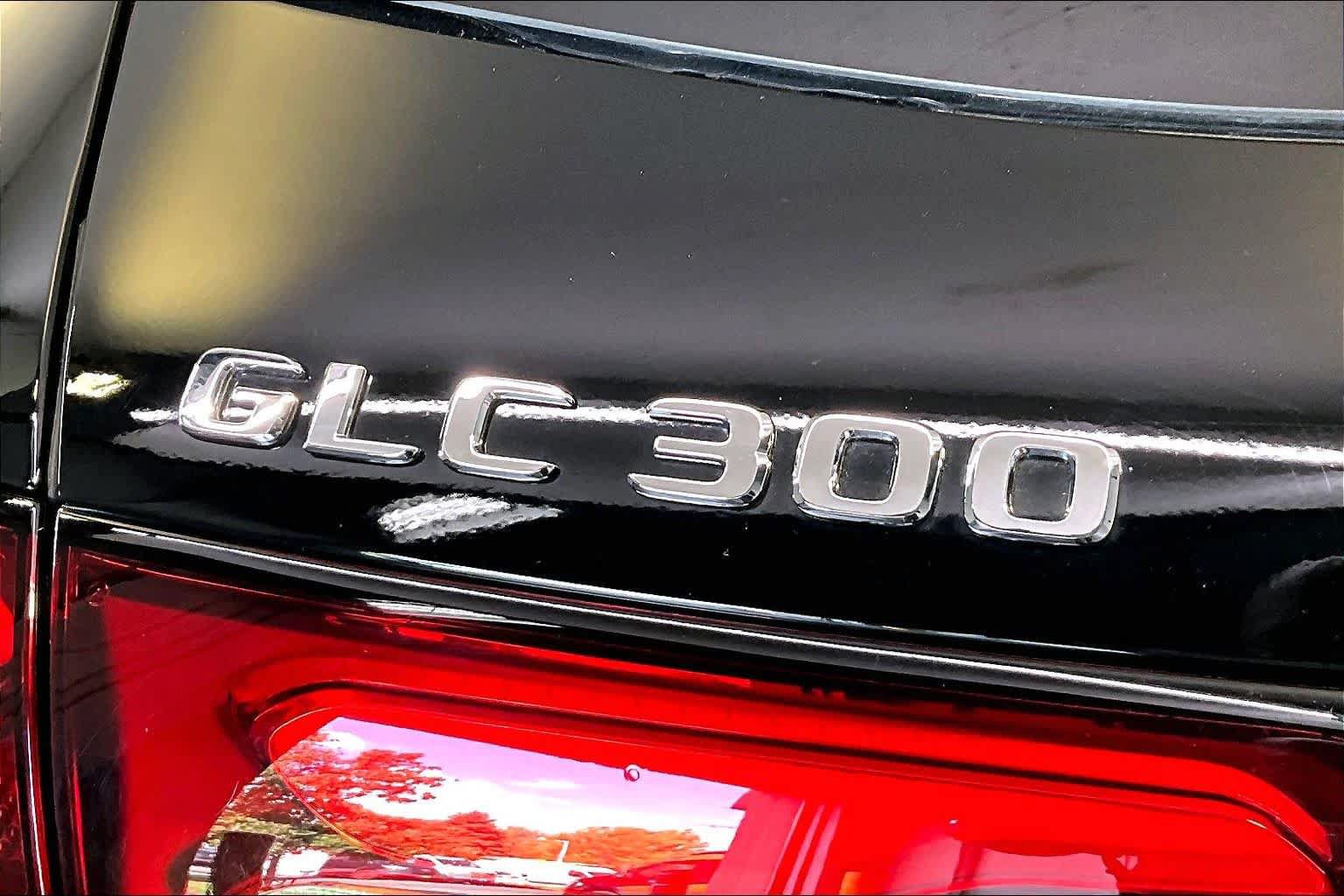 Certified 2026 Mercedes-Benz GLC 300 4MATIC image 33