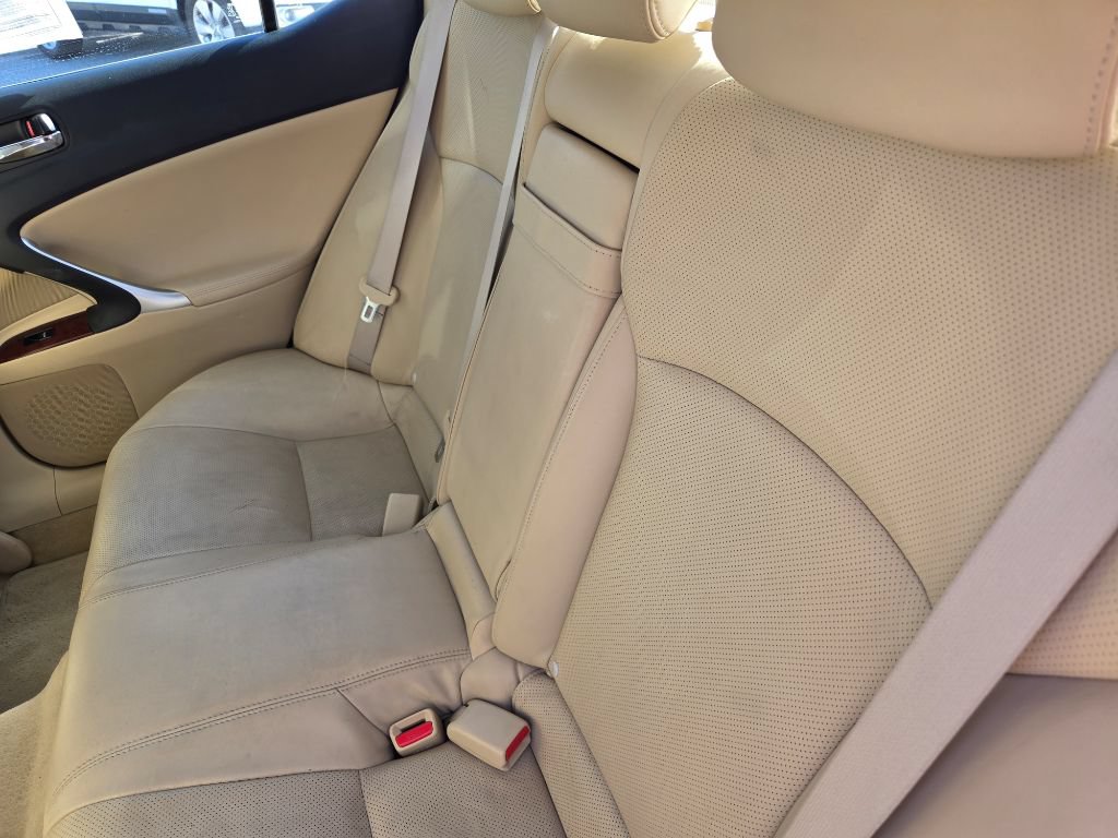 Used 2007 Lexus IS 250 RWD image 27