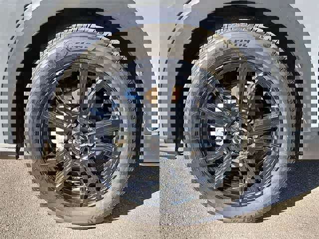 Used 2021 Nissan Kicks SR w/ Interior Electronics Package image 14