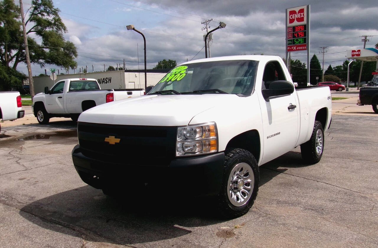 Used 2012 Chevrolet Silverado 1500 W/T AWD/4WD image 6