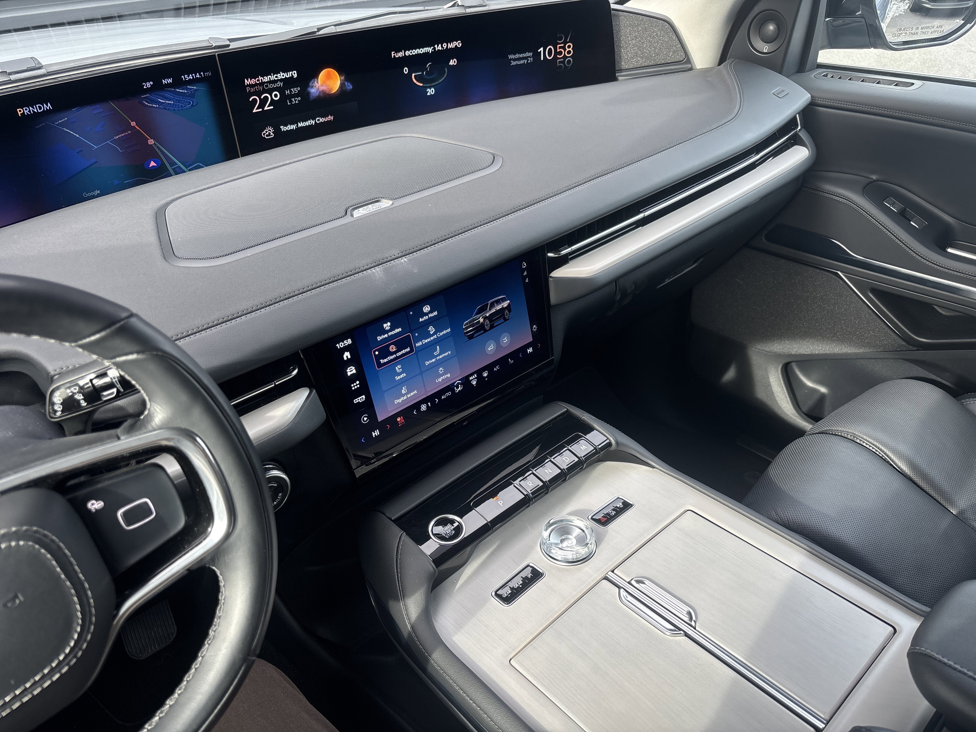 Used 2025 Lincoln Navigator L Reserve image 17