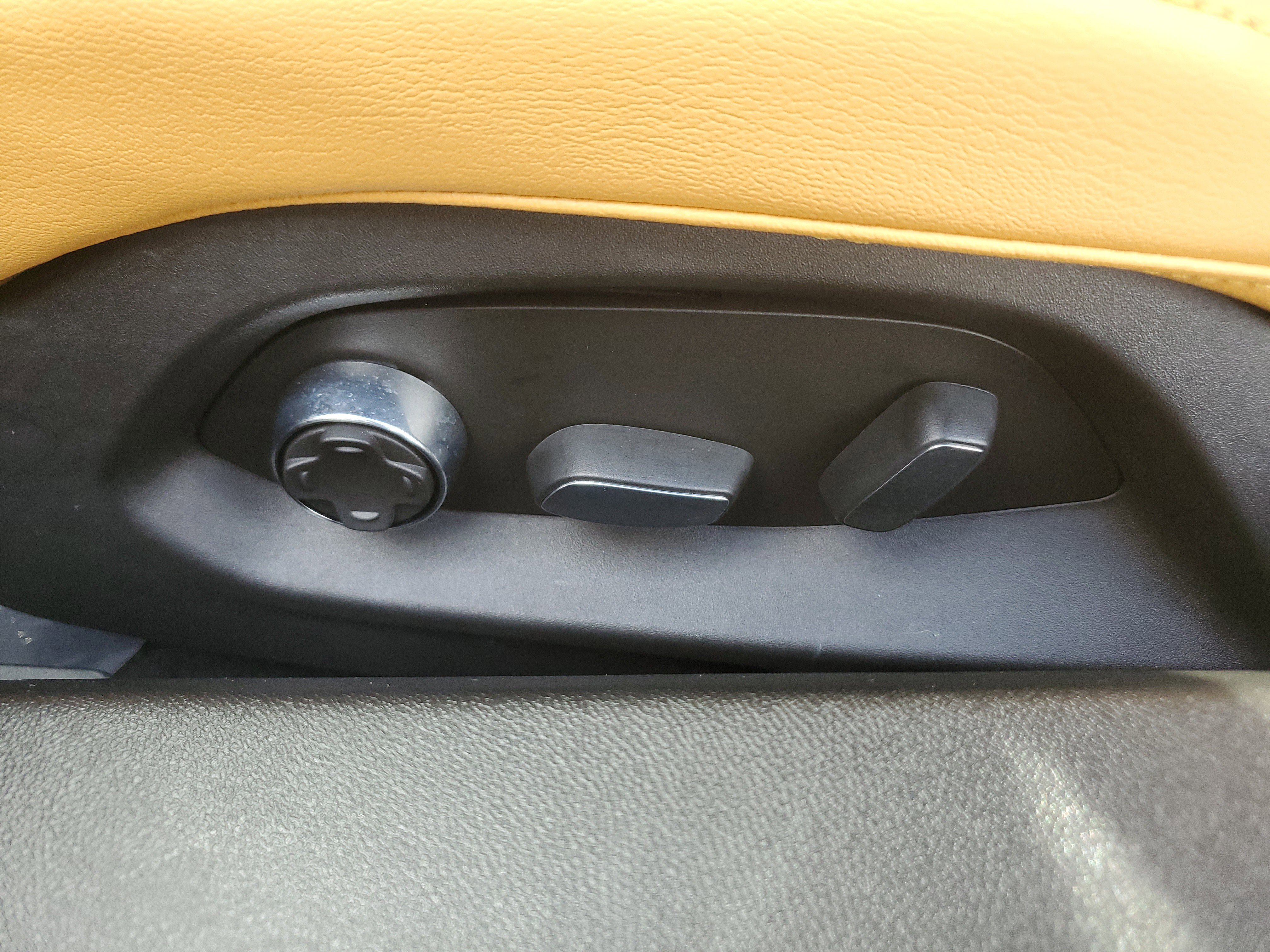 Used 2022 Chevrolet Corvette Stingray Preferred Cpe w/ 2LT image 14