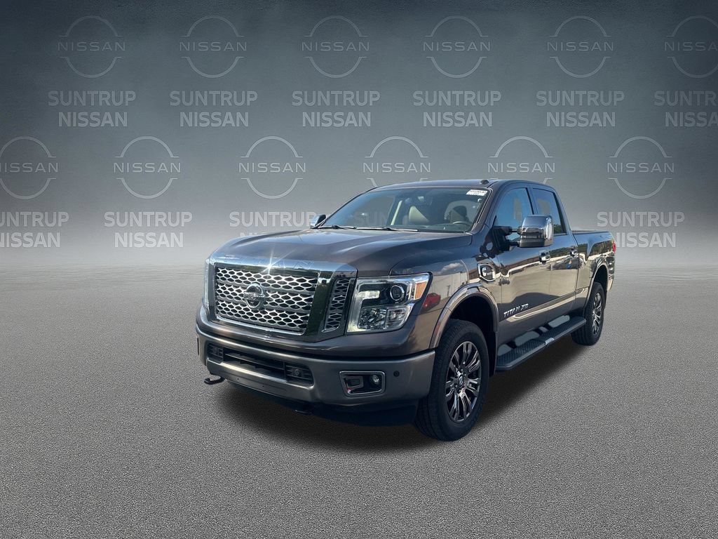 Used 2019 Nissan Titan Platinum Reserve AWD/4WD image 32