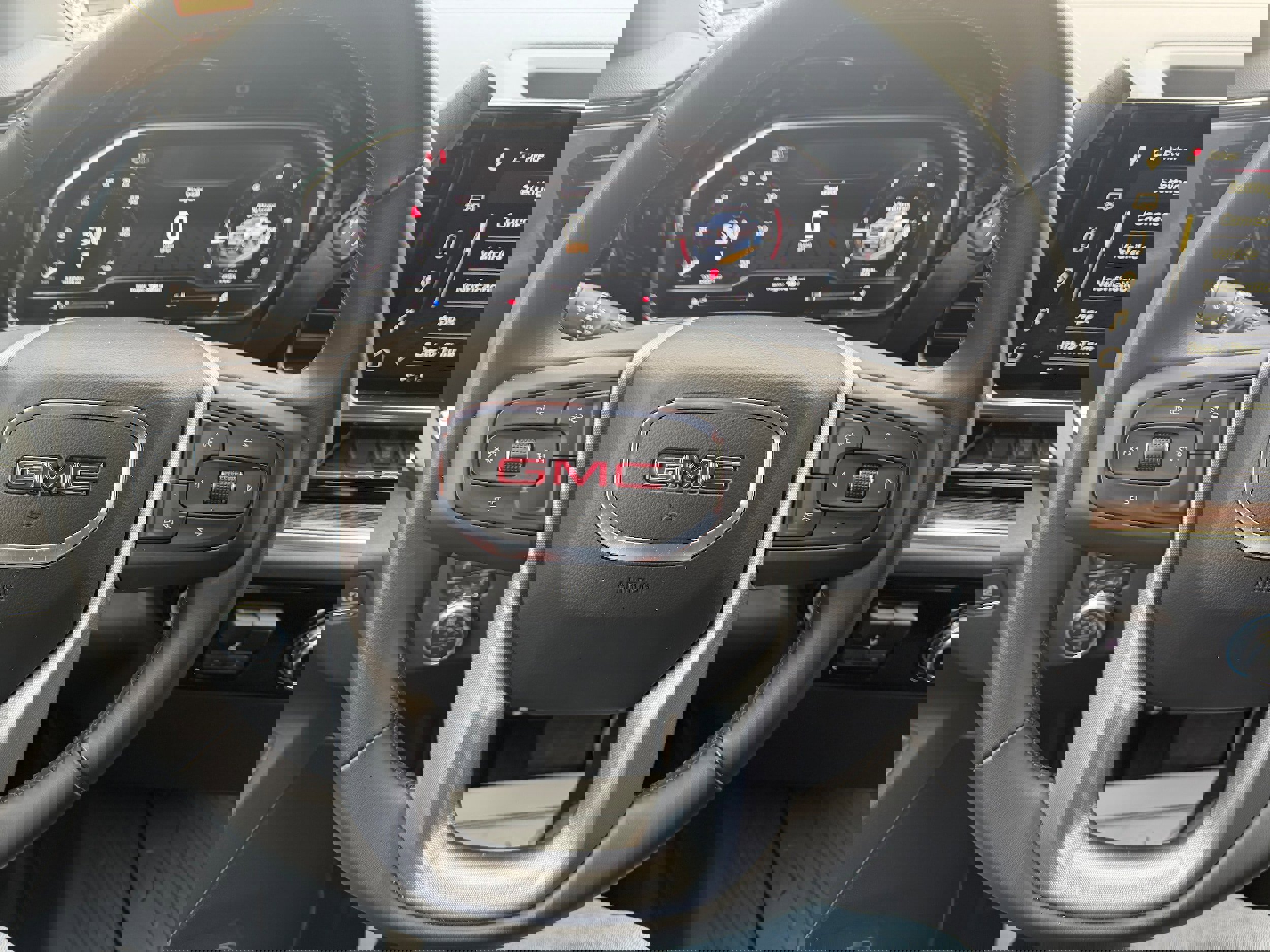 Used 2025 GMC Sierra 3500 SLE w/ SLE Convenience Package image 7