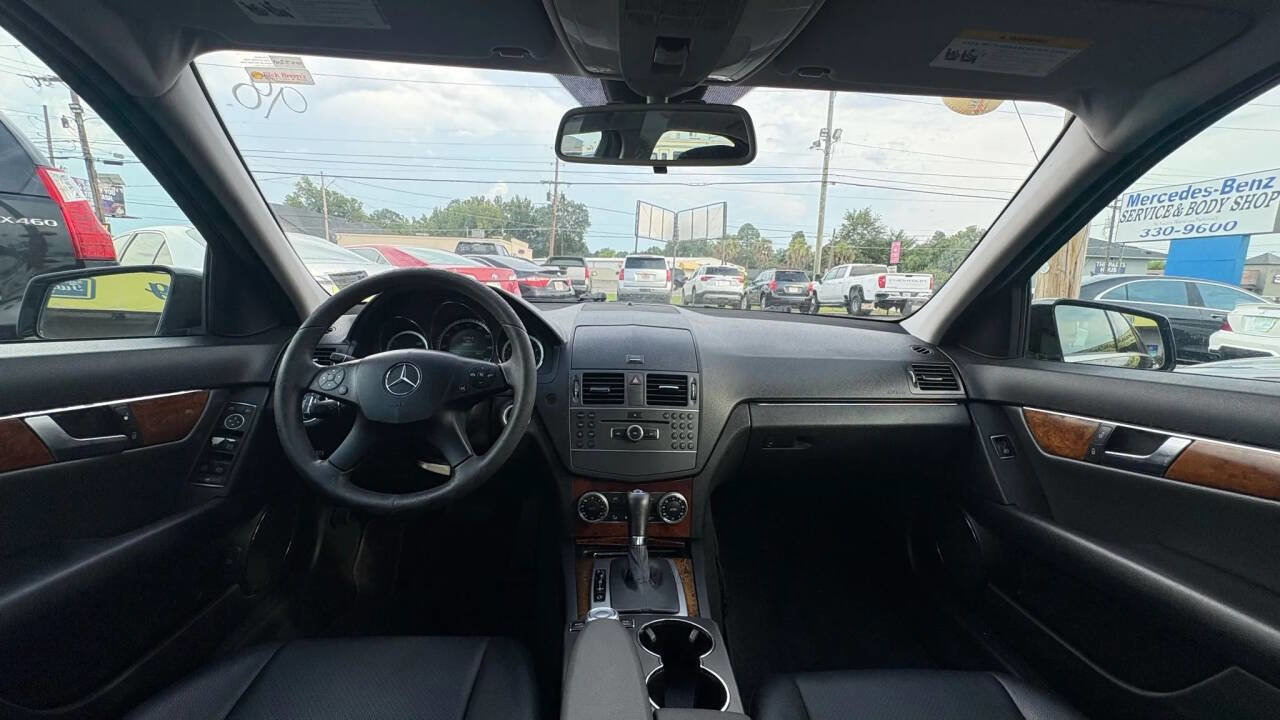 Used 2011 Mercedes-Benz C 300 Sedan image 12