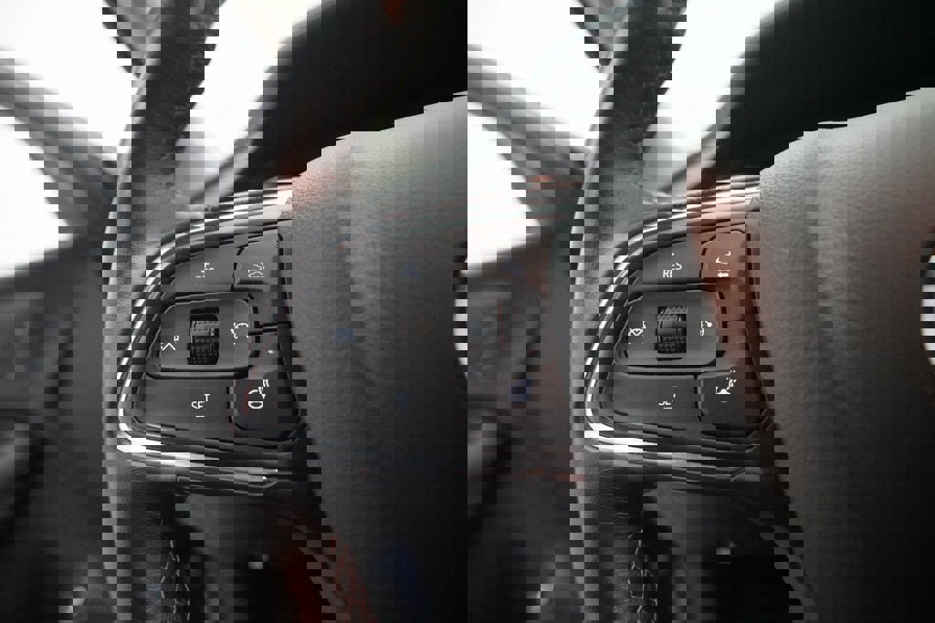 Used 2022 Buick Encore GX Essence image 18