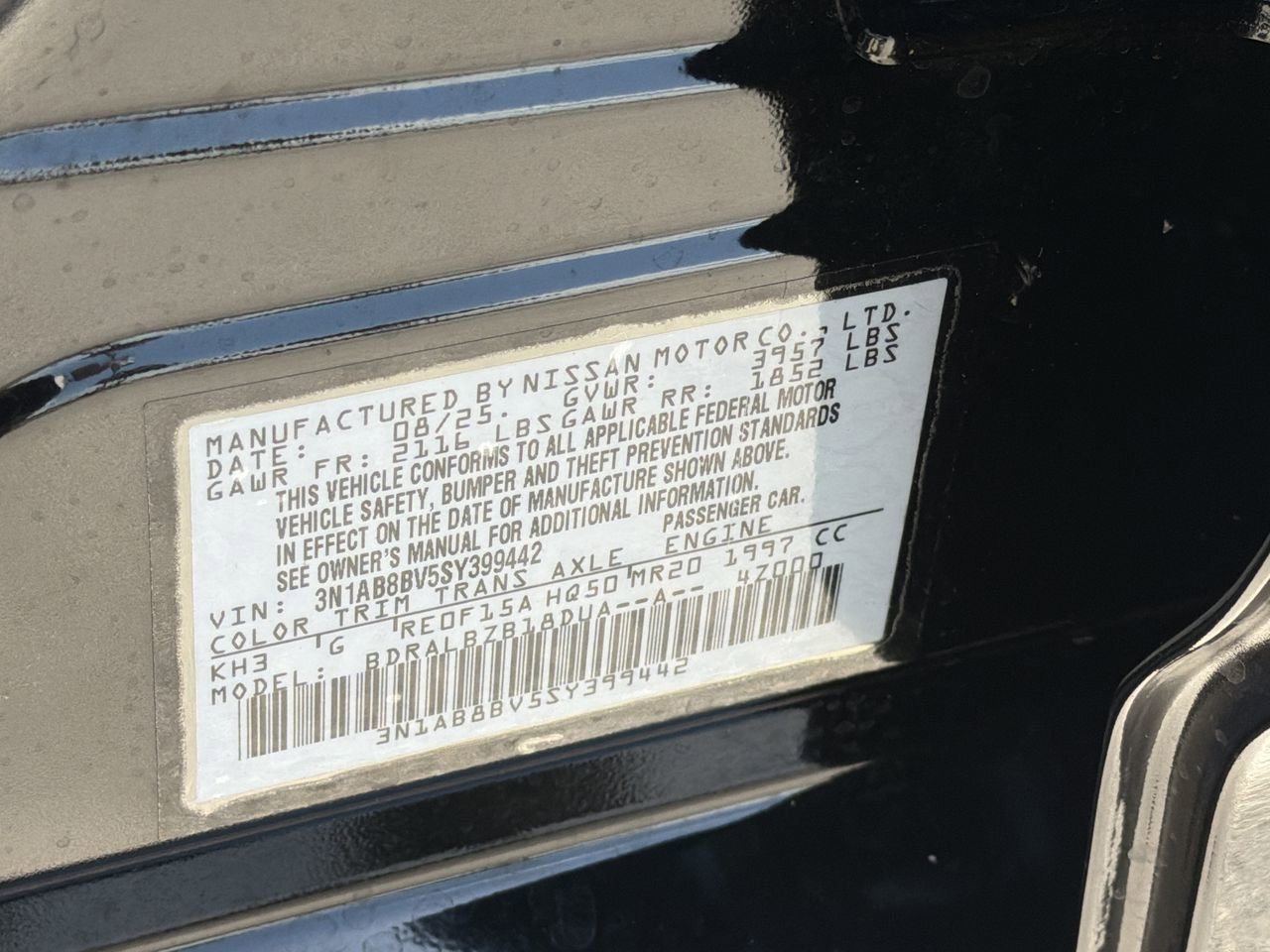 Used 2025 Nissan Sentra S FWD image 32