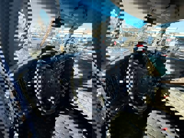 Used 2023 GMC Savana 2500 Base w/ Driver Convenience Package image 10