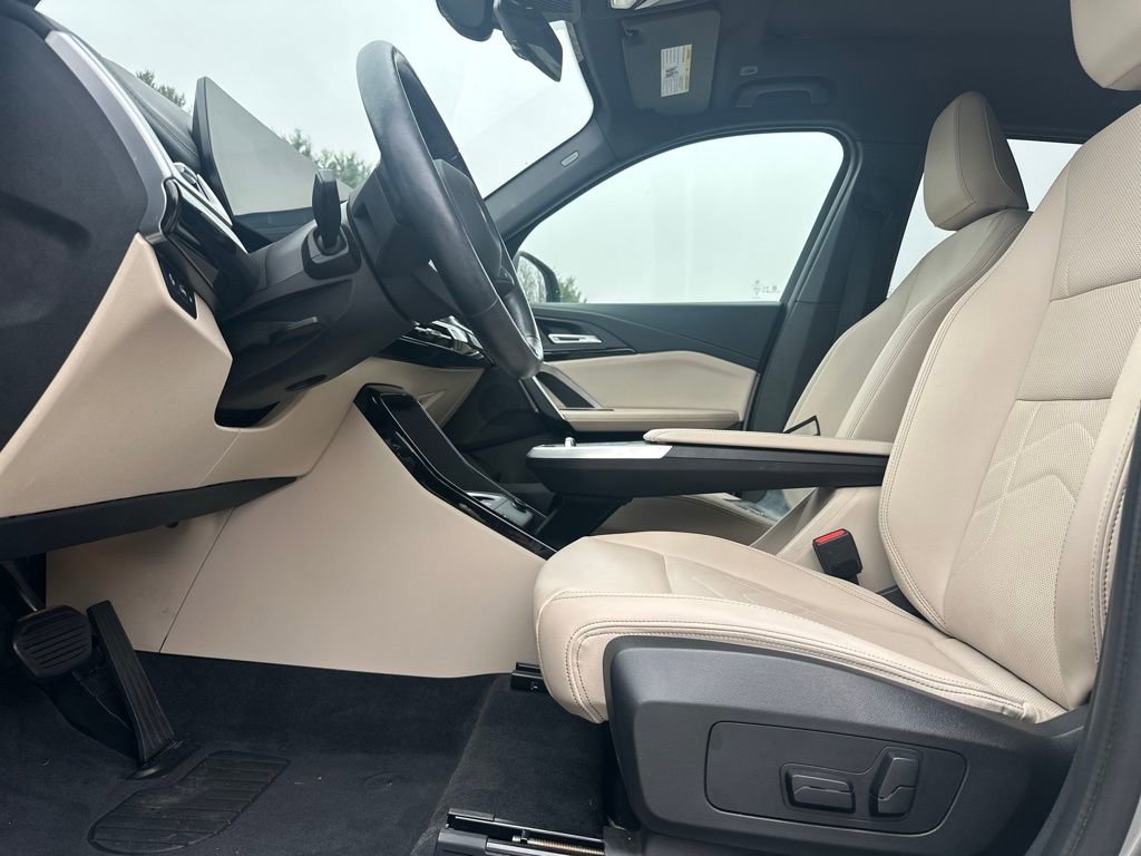 Certified 2024 BMW X1 xDrive28i w/ Premium Package image 15