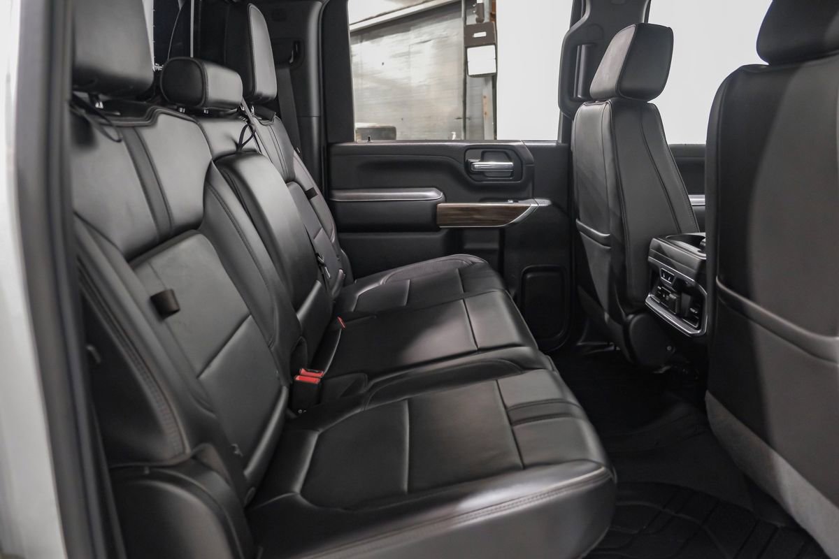 Used 2022 Chevrolet Silverado 3500 High Country image 38