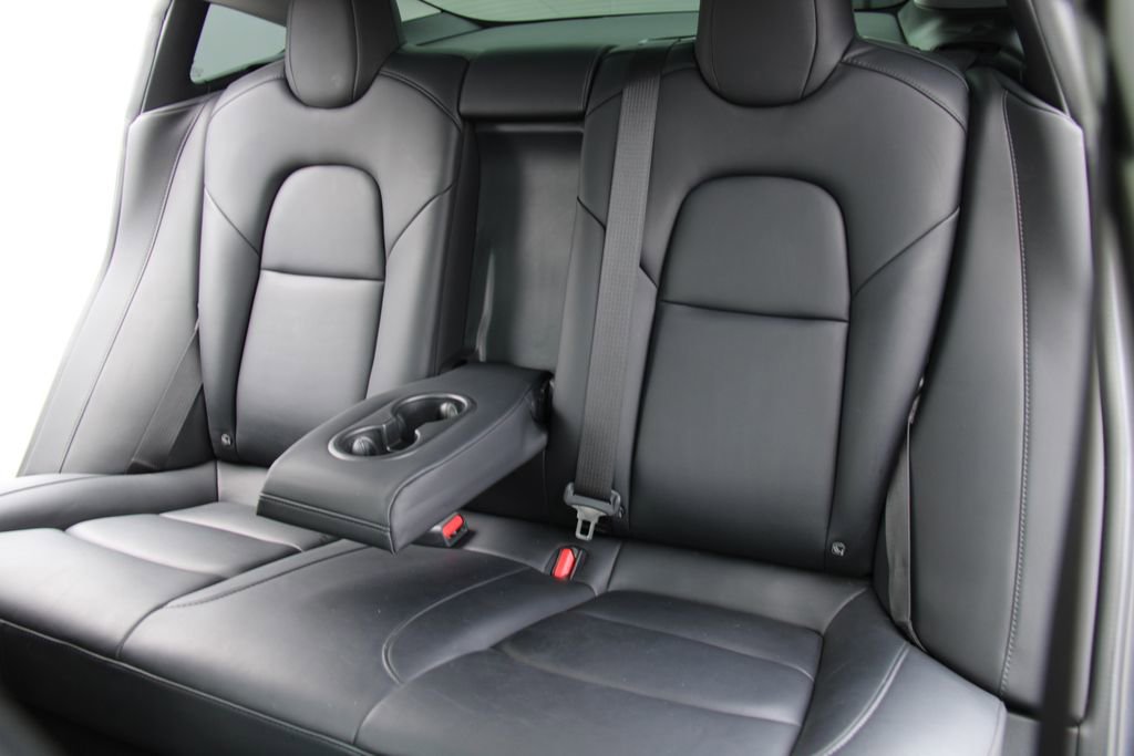 Used 2023 Tesla Model 3 Standard Range image 27